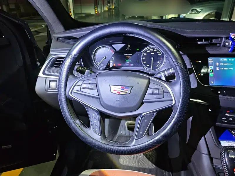 Cadillac XT5 2024 2.0T AWD Luxury Hummingbird Edition — миниатюра 11