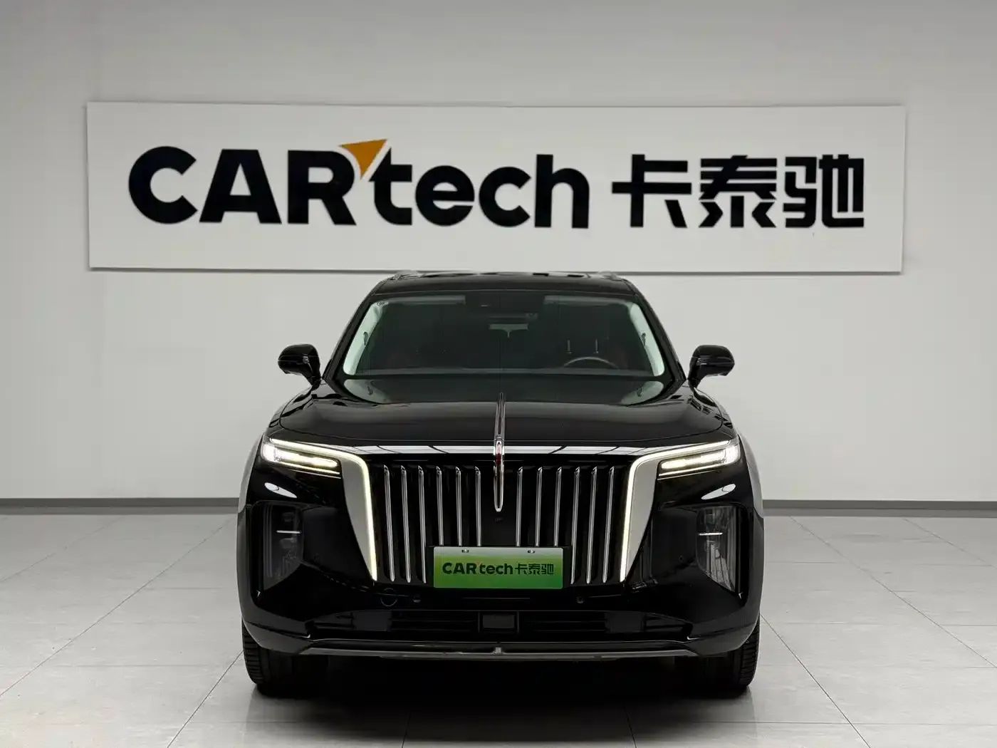 Hongqi E-HS9 2022 Model 690km Flagship Edition (Six Seats) — миниатюра 2