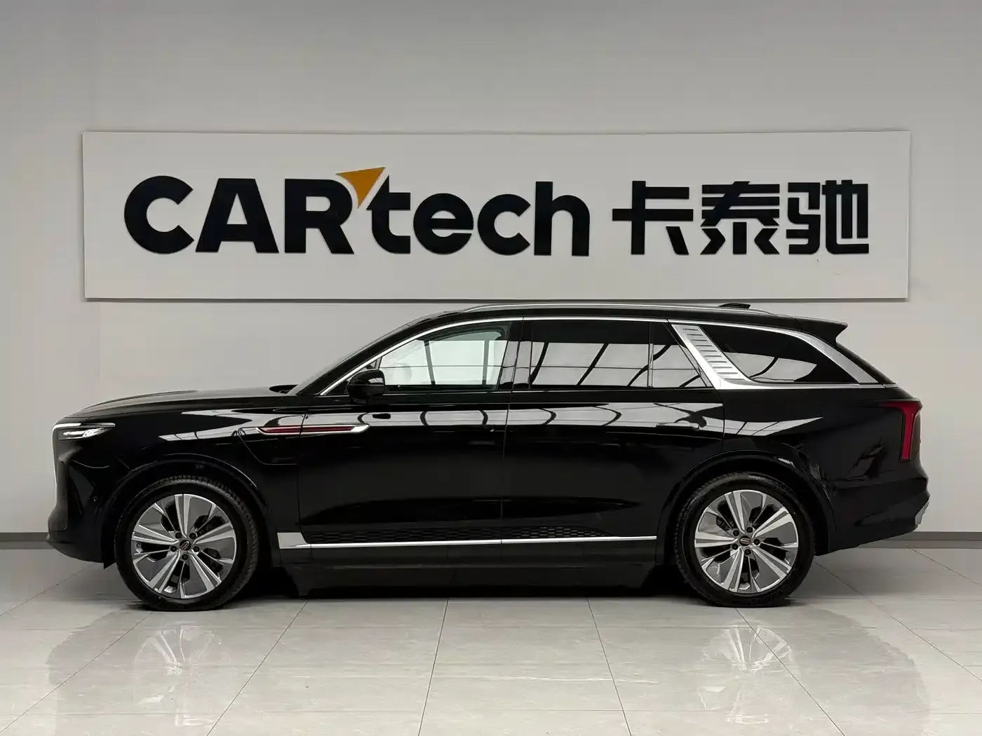 Hongqi E-HS9 2022 Model 690km Flagship Edition (Six Seats) — миниатюра 3
