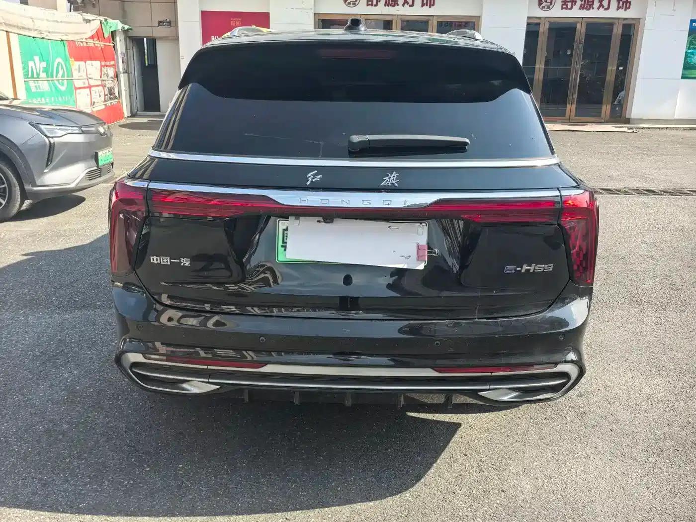 Hongqi E-HS9 2022 Model 690km Flagship Edition (Six Seats) — миниатюра 5