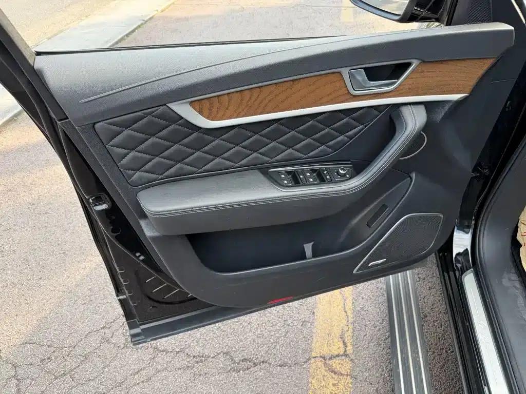 Hongqi HS7 2021 2.0T DCT 2WD Intelligent Flagship Edition — миниатюра 6