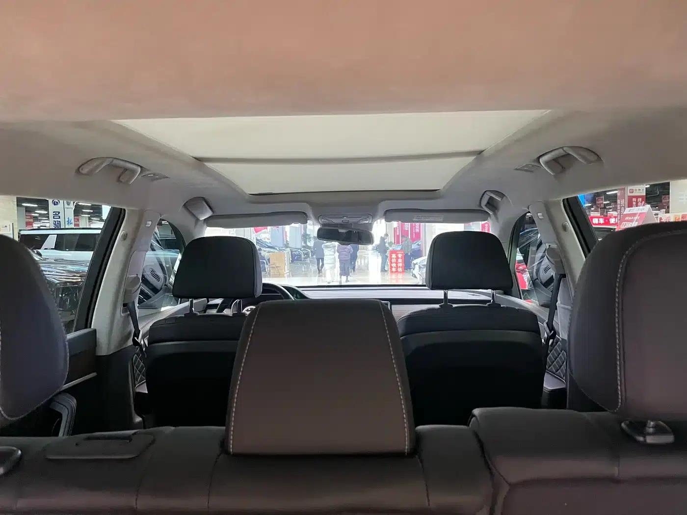 Hongqi HS7 2022 3.0T Automatic 4WD Intelligent Flagship Edition (5-seater) — миниатюра 10