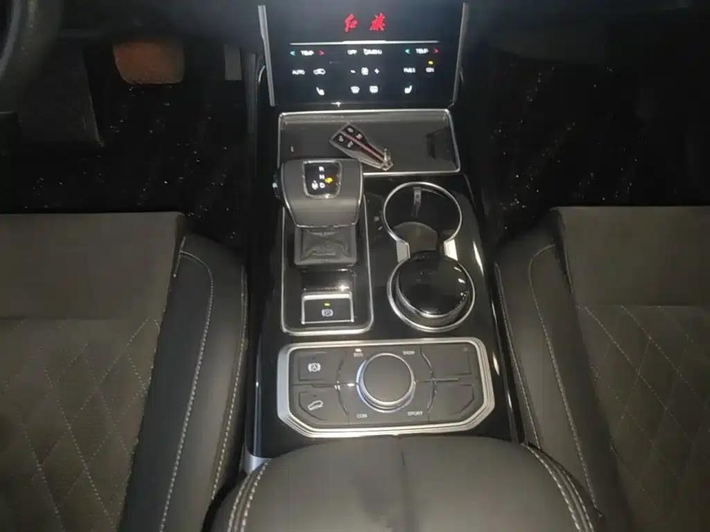Hongqi HS7 2022 2.0T DCT 2WD Intelligent Flagship Edition (5-seater) — миниатюра 14