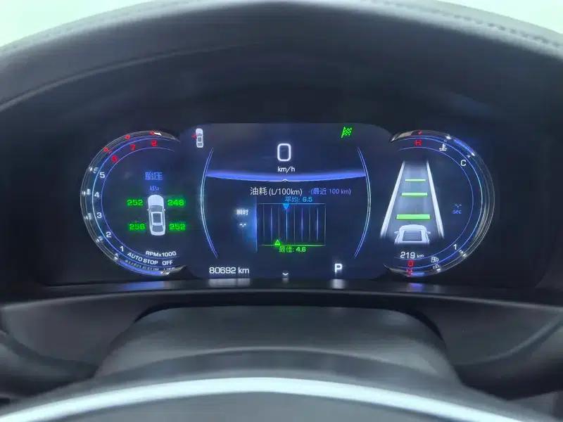 2021 Cadillac CT6 28T Luxury — миниатюра 15