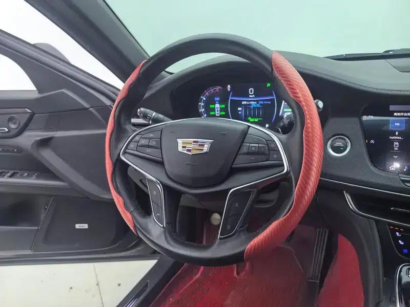 2021 Cadillac CT6 28T Luxury — миниатюра 16