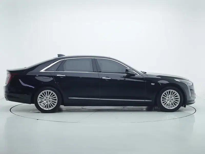 2021 Cadillac CT6 28T Luxury — миниатюра 8