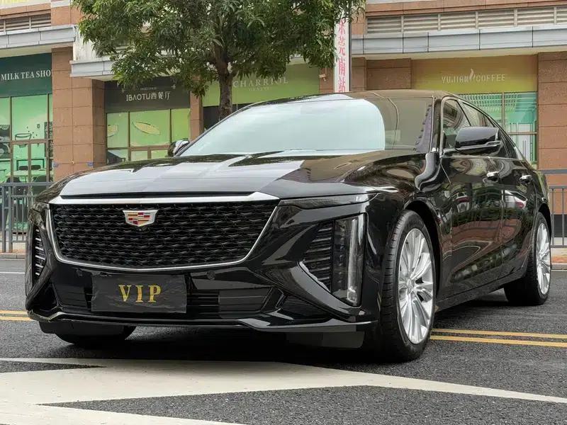 2026 Cadillac CT6 28T Flagship Edition — миниатюра 1