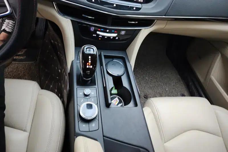 2019 Cadillac CT6 28T Fashion Edition — миниатюра 14