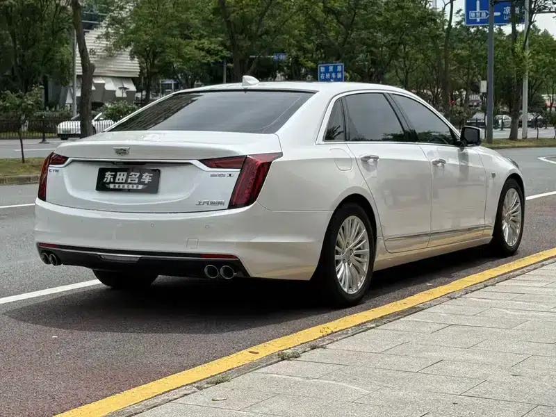 2021 Cadillac CT6 28T Luxury — миниатюра 5