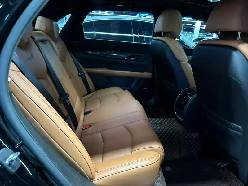 2021 Cadillac CT6 28T Luxury — миниатюра 12