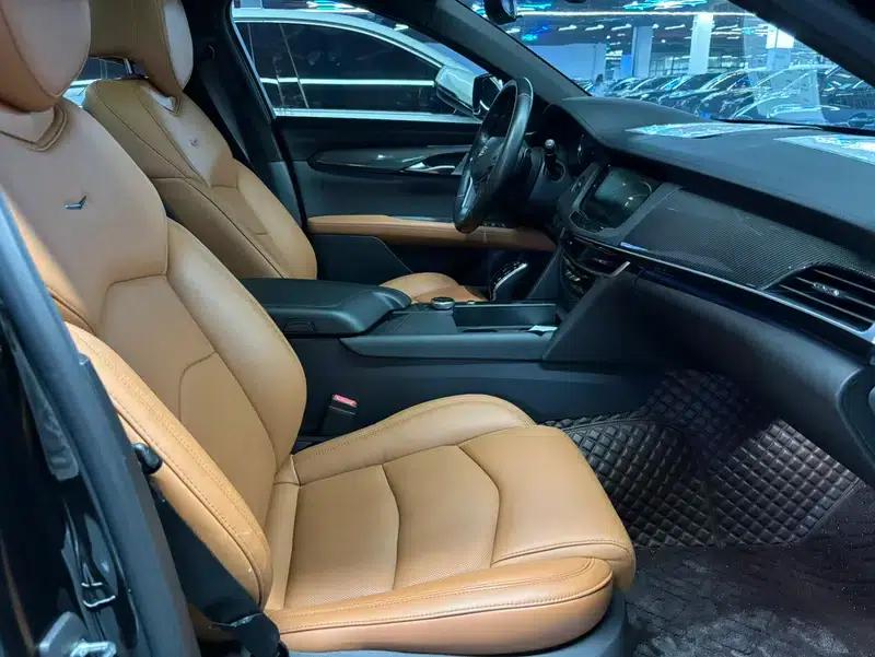 2021 Cadillac CT6 28T Luxury — миниатюра 10