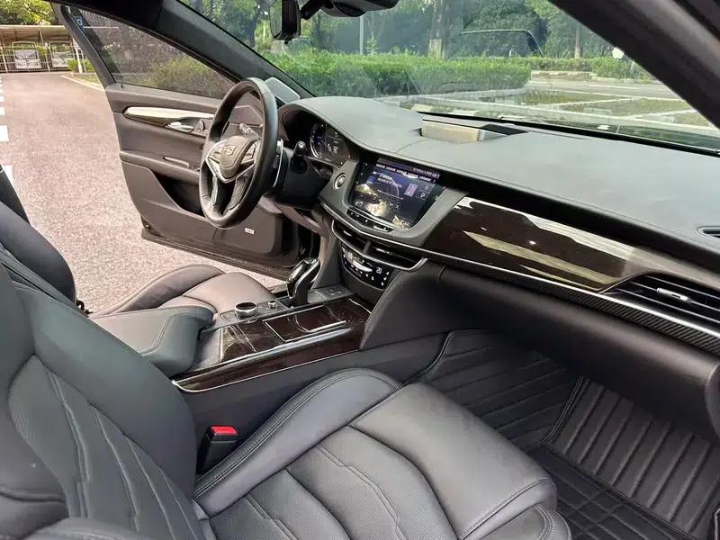 2020 Cadillac CT6 28T Platinum Edition — миниатюра 9