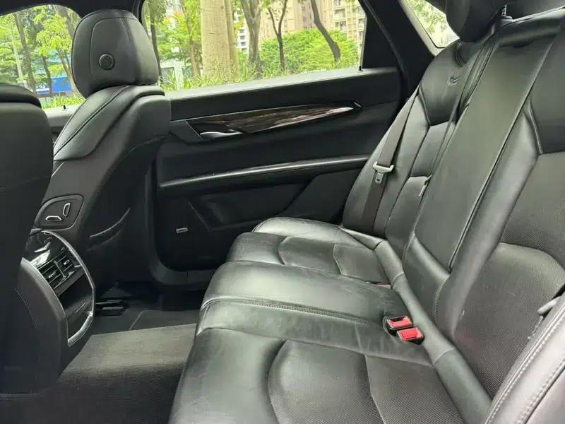 2019 Cadillac CT6 28T Luxury — миниатюра 8