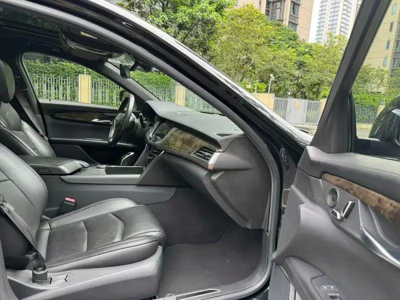 2019 Cadillac CT6 28T Luxury — миниатюра 9