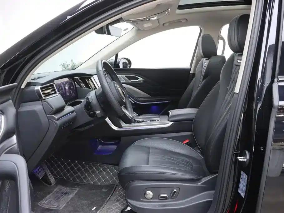 Hongqi HS7 PHEV 2024 2.0T PHEV 4WD Flagship Edition 7-seater — миниатюра 13
