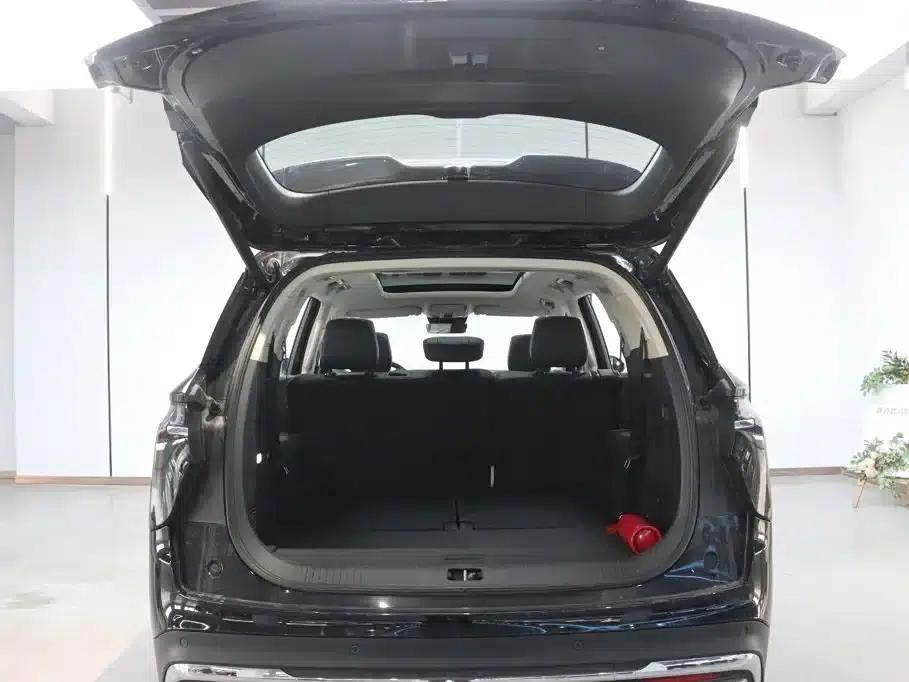 Hongqi HS7 PHEV 2024 2.0T PHEV 4WD Flagship Edition 7-seater — миниатюра 29