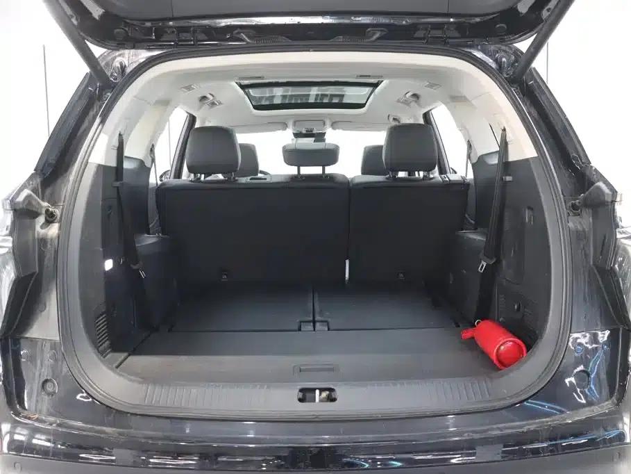Hongqi HS7 PHEV 2024 2.0T PHEV 4WD Flagship Edition 7-seater — миниатюра 30