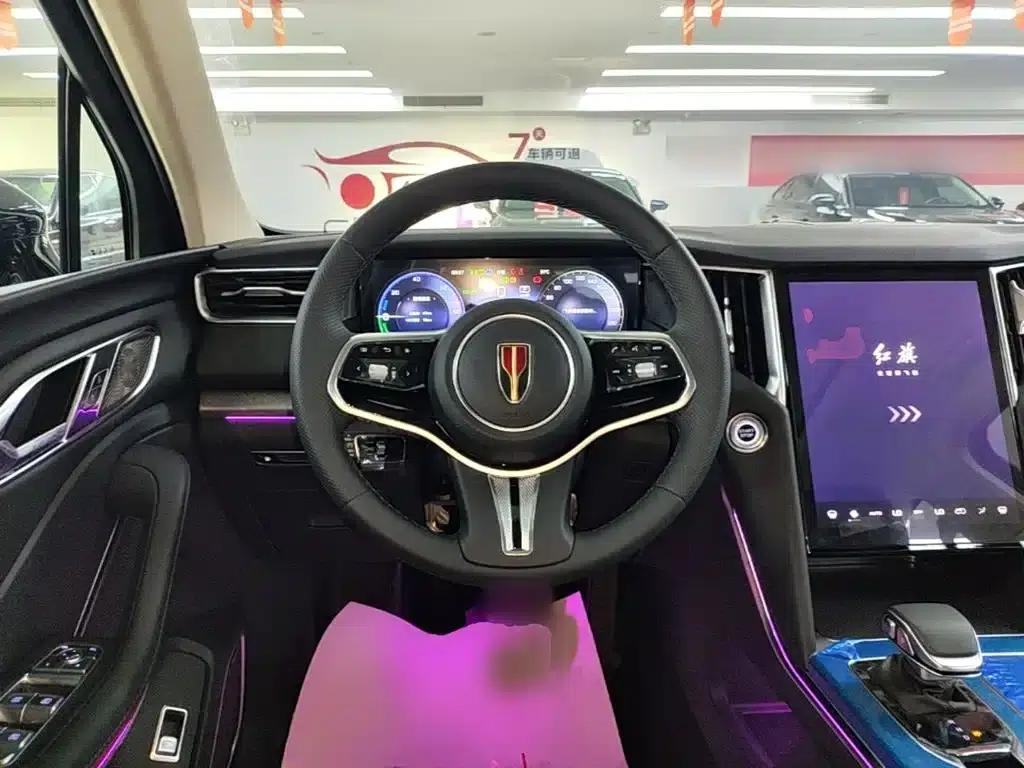 Hongqi HS7 PHEV 2025 2.0T PHEV 2WD Flagship Edition 6-seater — миниатюра 11
