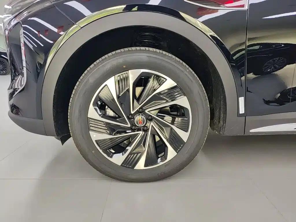 Hongqi HS7 PHEV 2025 2.0T PHEV 2WD Flagship Edition 6-seater — миниатюра 23