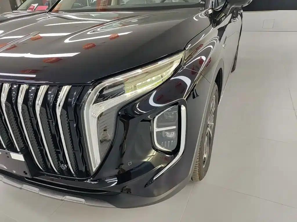 Hongqi HS7 PHEV 2025 2.0T PHEV 2WD Flagship Edition 6-seater — миниатюра 24