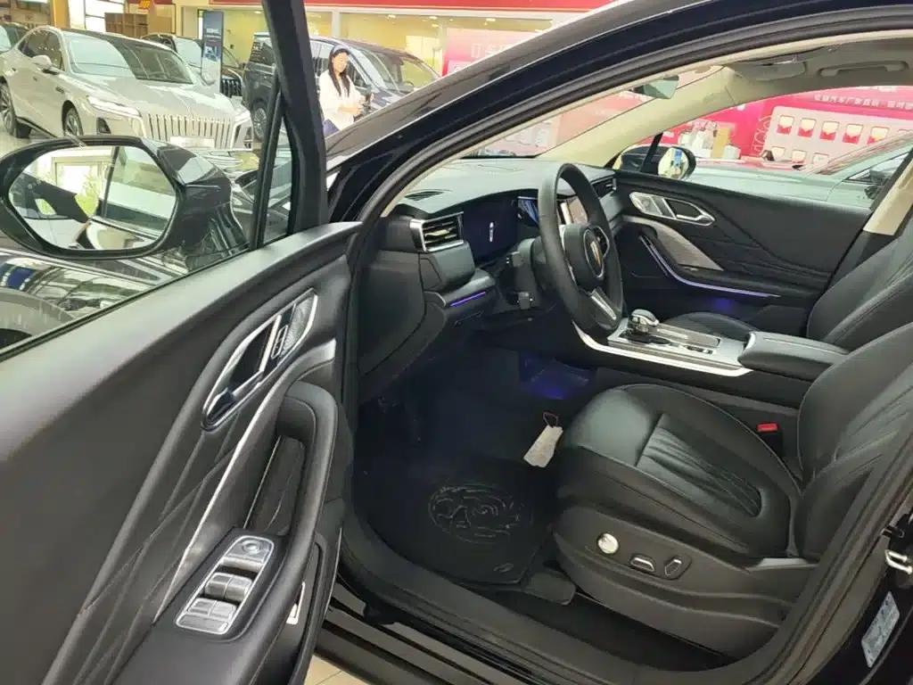 Hongqi HS7 PHEV 2024 2.0T PHEV 4WD Flagship Edition 6-seater — миниатюра 16