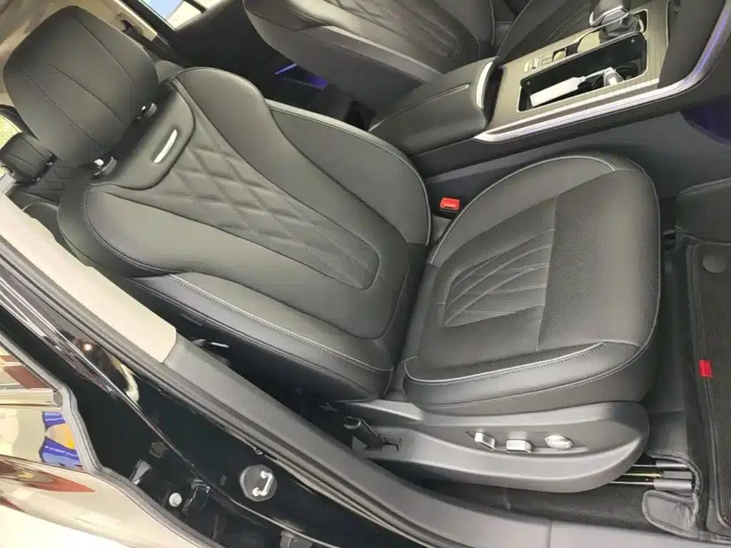 Hongqi HS7 PHEV 2024 2.0T PHEV 4WD Flagship Edition 6-seater — миниатюра 25