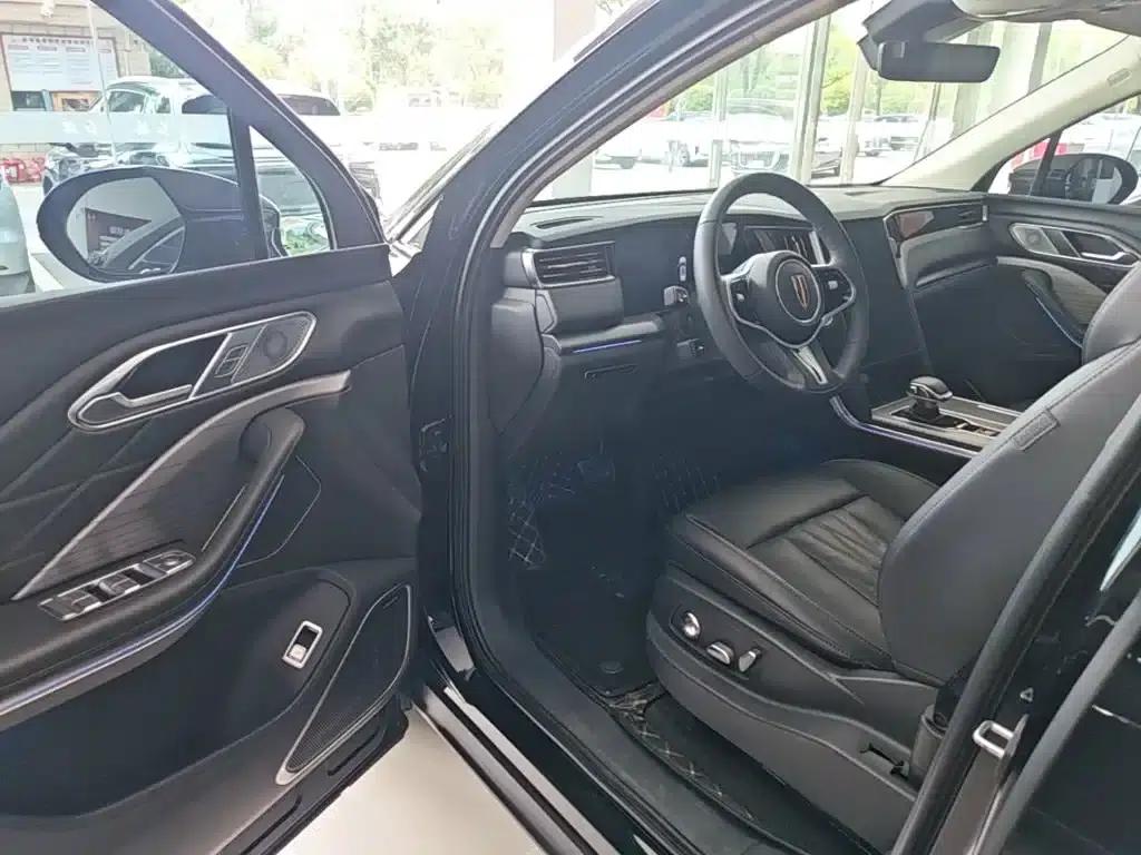 Hongqi HS7 PHEV 2024 2.0T PHEV 4WD Flagship Edition 7-seater — миниатюра 16