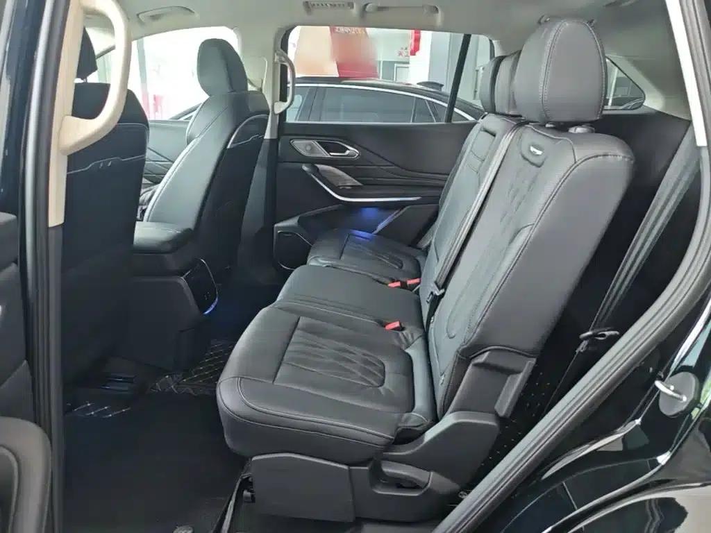 Hongqi HS7 PHEV 2024 2.0T PHEV 4WD Flagship Edition 7-seater — миниатюра 17