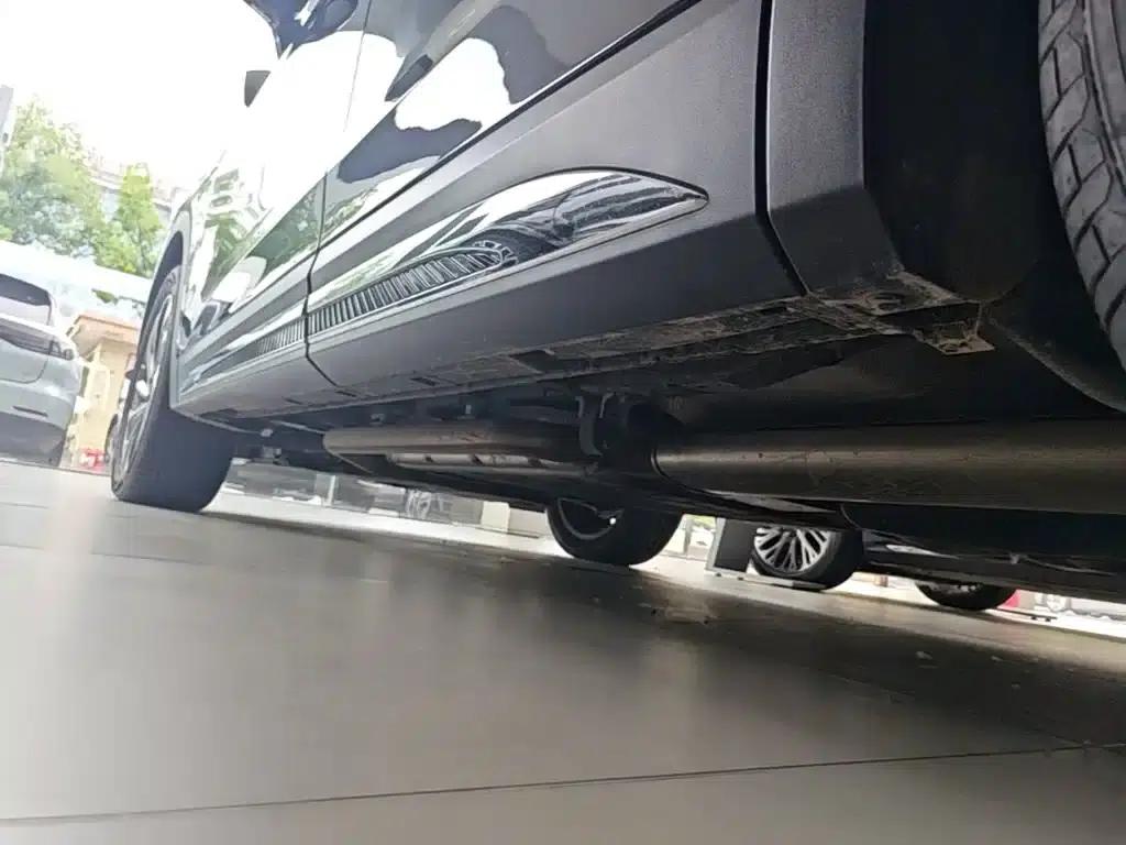 Hongqi HS7 PHEV 2024 2.0T PHEV 4WD Flagship Edition 7-seater — миниатюра 22