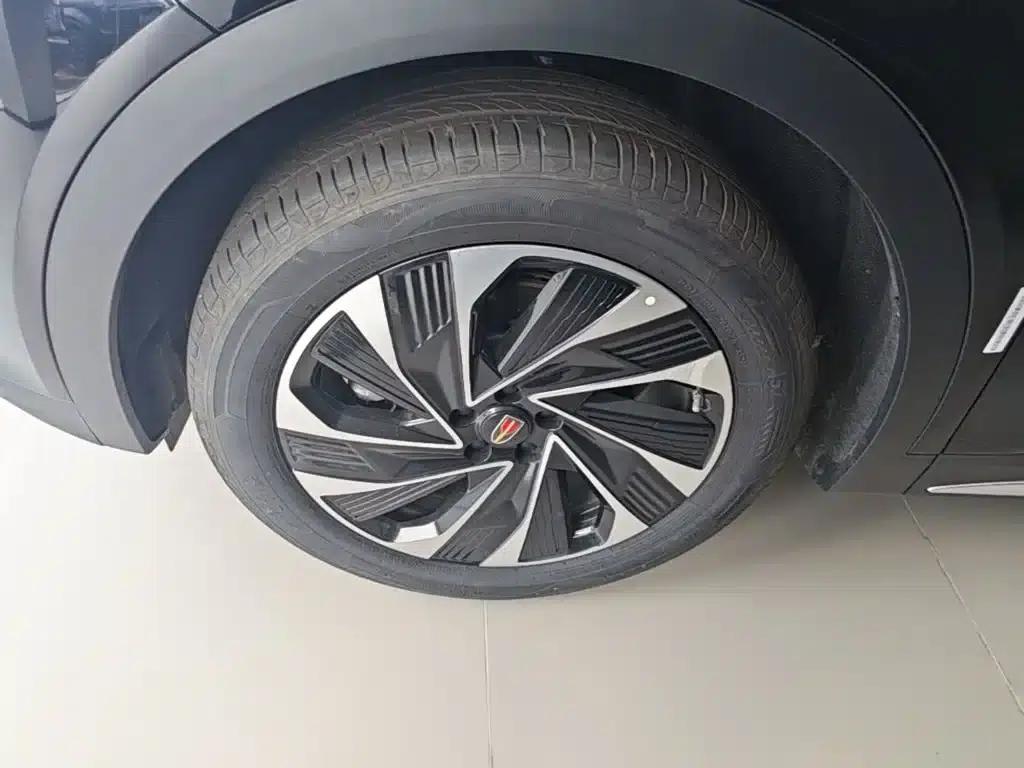 Hongqi HS7 PHEV 2024 2.0T PHEV 4WD Flagship Edition 7-seater — миниатюра 23