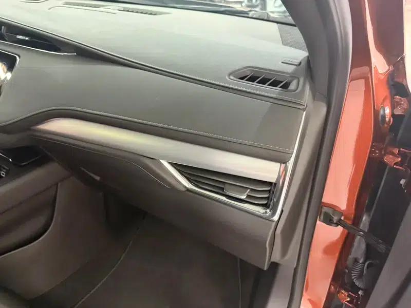 2018 Cadillac XT4 28T AWD Premium — миниатюра 12