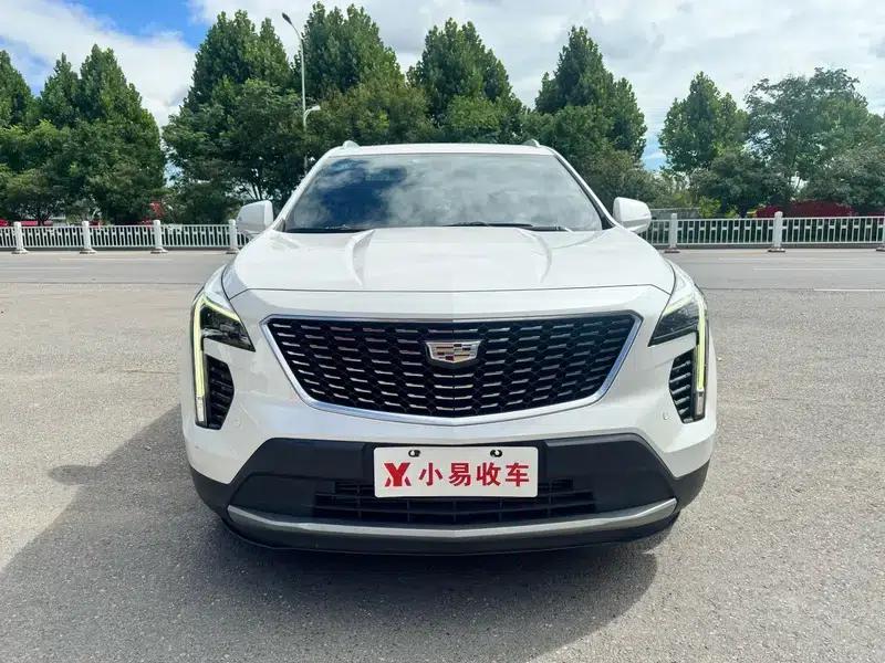 Cadillac XT4 2021 28T Two-Wheel Drive Premium Edition — миниатюра 2