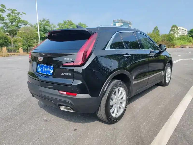 Cadillac XT4 2021 28T Two-Wheel Drive Technology Edition — миниатюра 5