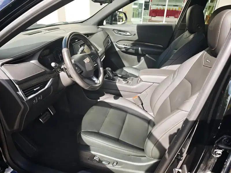 2018 Cadillac XT4 28T 2WD Luxury Sport — миниатюра 17