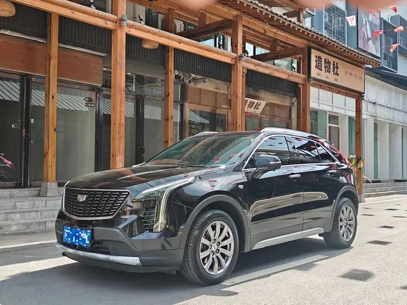 2020 Cadillac XT4 Facelift 28T Two-Wheel Drive Premium Model — миниатюра 1