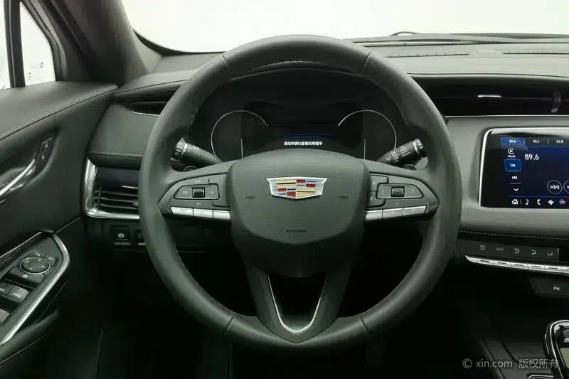 Cadillac XT4 2022 28T 2WD Fashion Edition — миниатюра 14