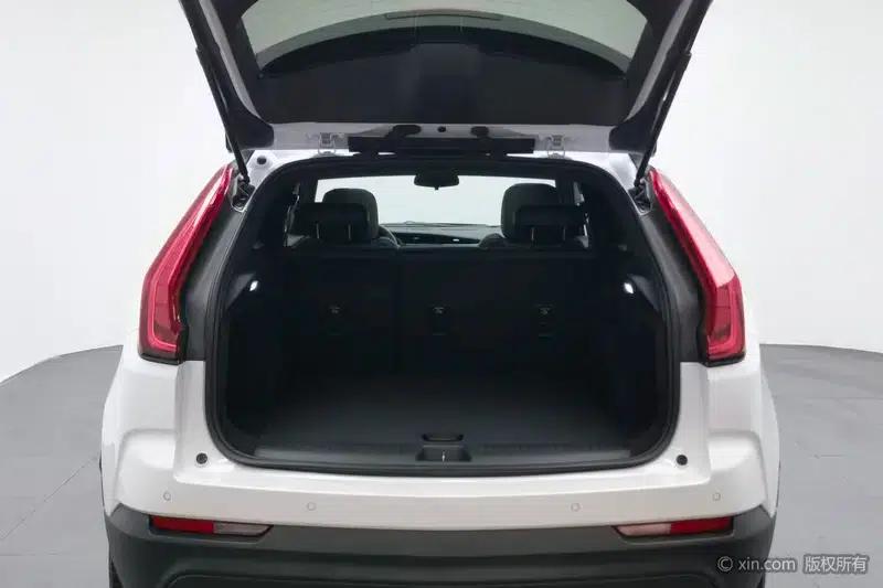 Cadillac XT4 2022 28T 2WD Fashion Edition — миниатюра 24