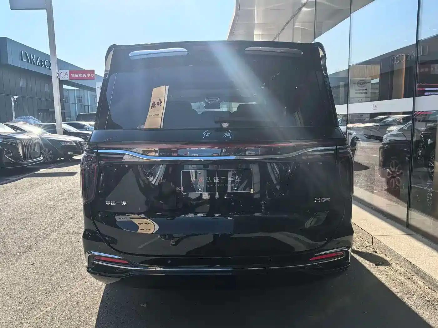 Hongqi HQ9 2023 2.0T Intelligent Flagship Edition — миниатюра 10