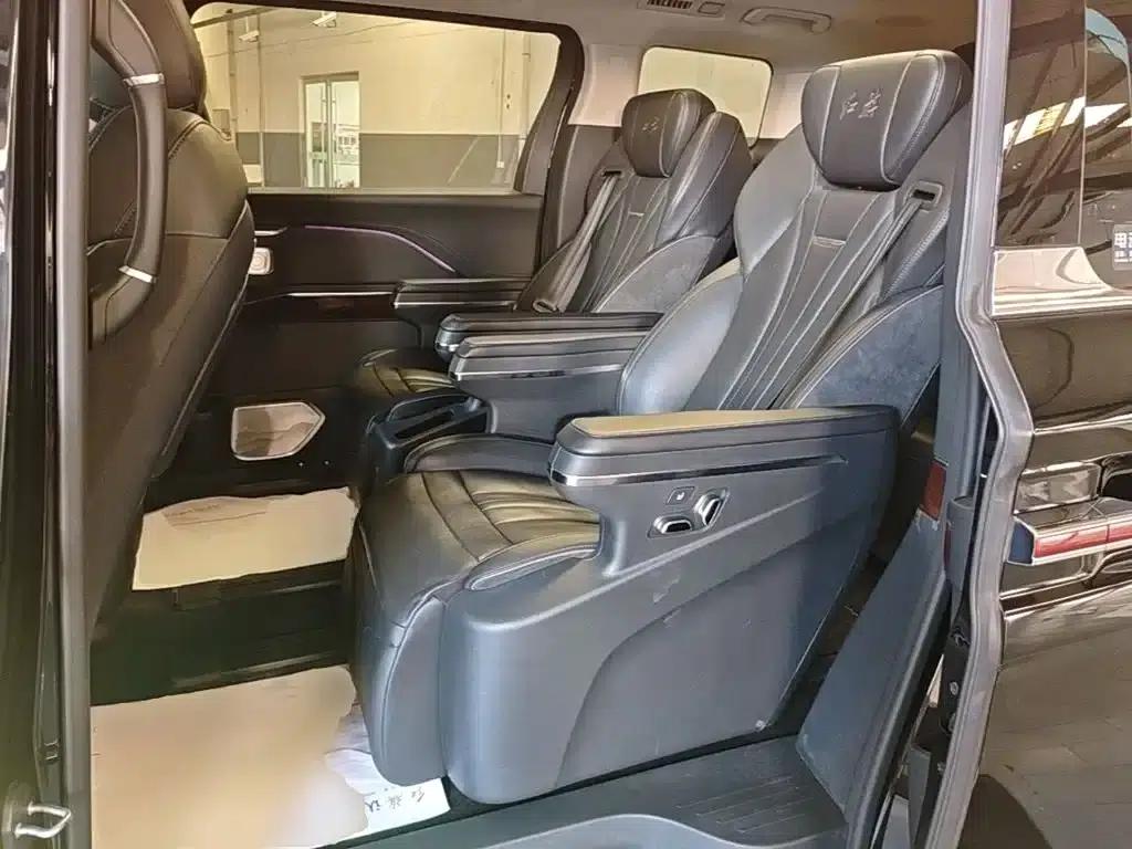 Hongqi HQ9 2023 2.0T Intelligent Flagship Edition — миниатюра 17