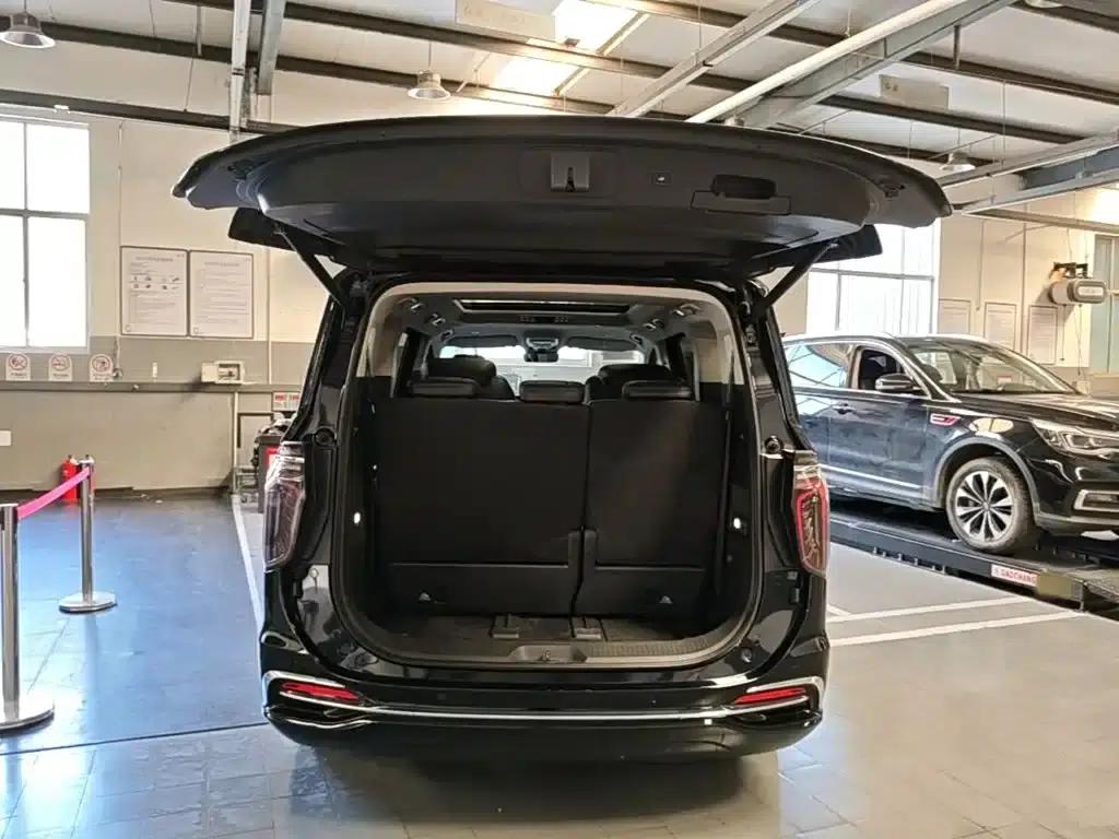 Hongqi HQ9 2023 2.0T Intelligent Flagship Edition — миниатюра 19