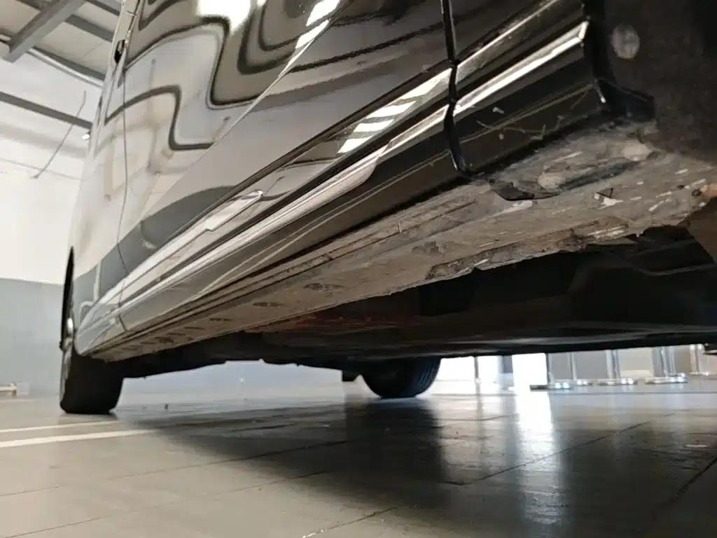 Hongqi HQ9 2023 2.0T Intelligent Flagship Edition — миниатюра 21