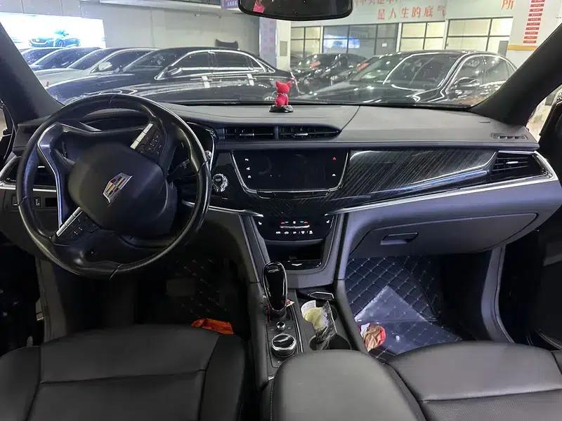 2020 Cadillac XT6 28T Six-Seat AWD Luxury — миниатюра 8
