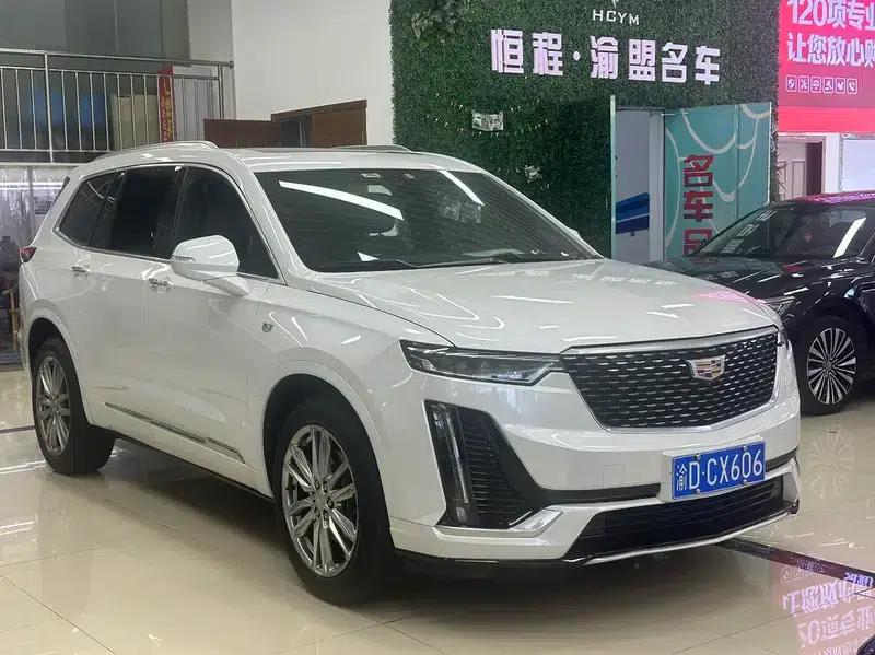 Cadillac XT6 2022 2.0T Six-Seat AWD Luxury — миниатюра 3