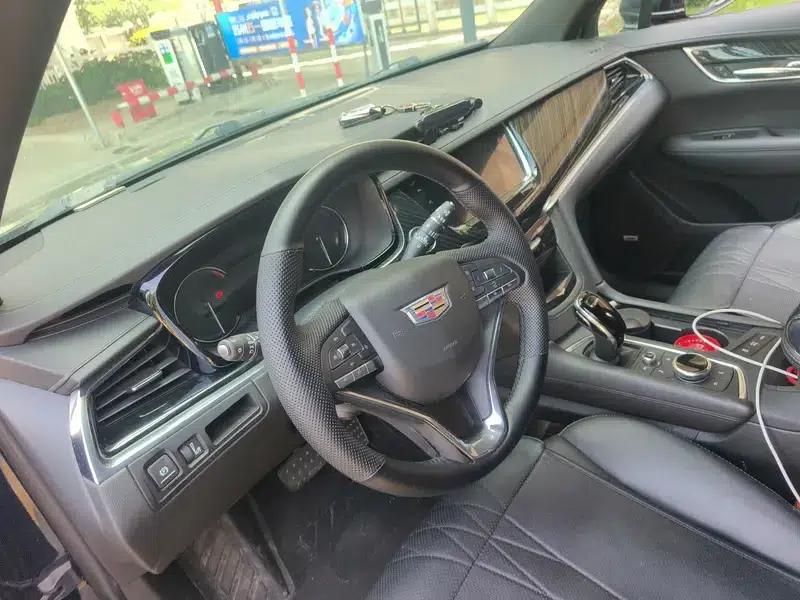 2020 Cadillac XT6 28T Six-Seat AWD Luxury — миниатюра 11