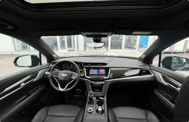Cadillac XT6 2025 2.0T Executive Black Label Edition — миниатюра 10