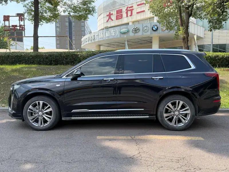 Cadillac XT6 2021 28T 7-Seat AWD Luxury — миниатюра 3
