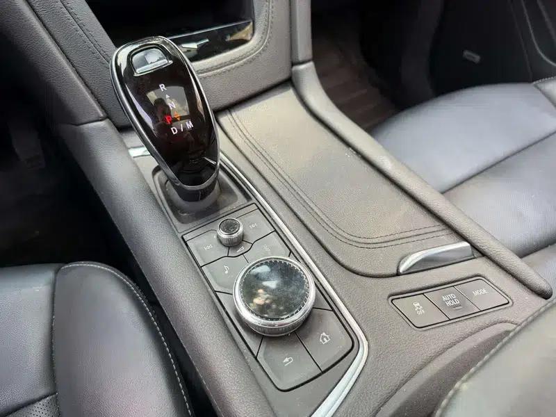 Cadillac XT6 2021 28T 7-Seat AWD Luxury — миниатюра 10