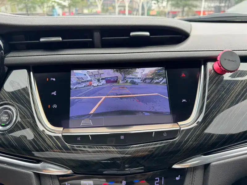 2020 Cadillac XT6 28T Six-Seat Luxury — миниатюра 15