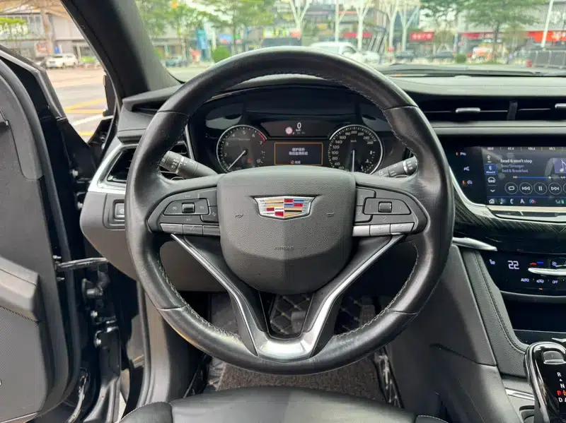 2020 Cadillac XT6 28T Six-Seat Luxury — миниатюра 18