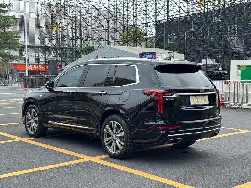 2020 Cadillac XT6 28T Six-Seat Luxury — миниатюра 5